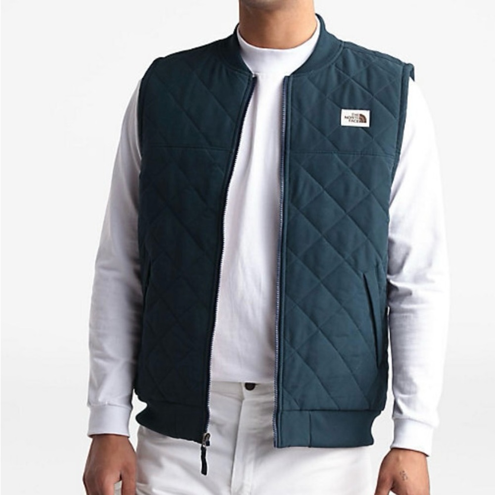 The North Face Men's Quilted (XL) Navy Blue Men's Cuchillo Insulated Vest 2.0